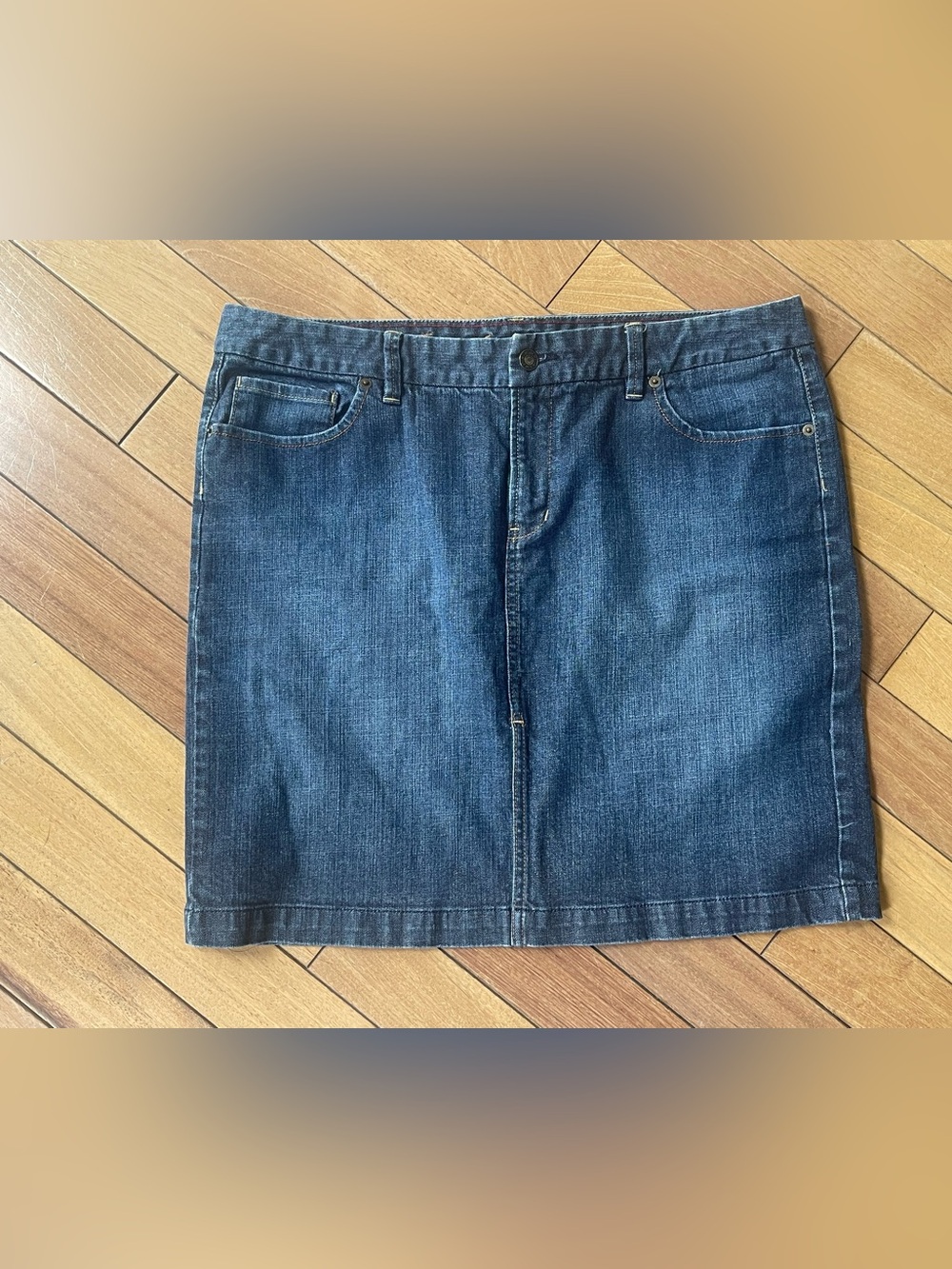 Tommy Hilfiger Dark Wash Denim Mini Skirt Sz16 Stretch Jean Skirt Classic Casual - Picture 9 of 9